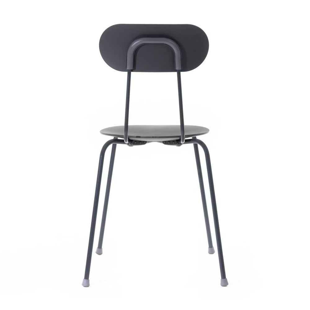Minimalist oval dining chair with round seat