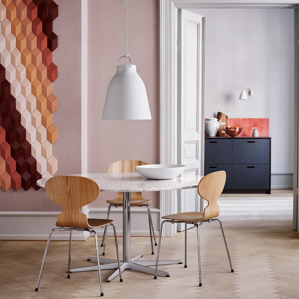 Modern bentwood dining chair