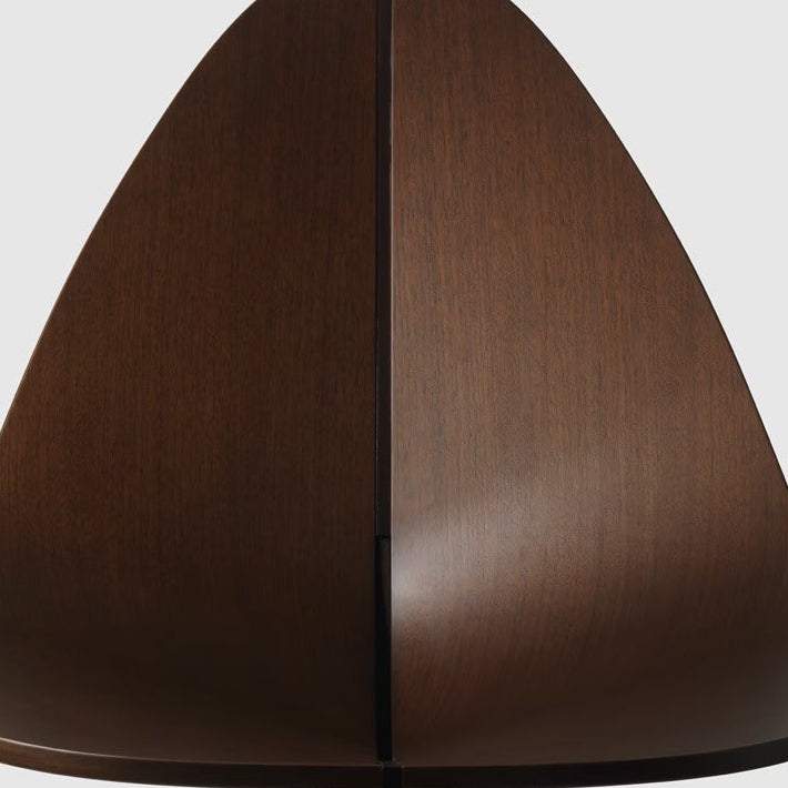 Teardrop shaped bentwood dining chair
