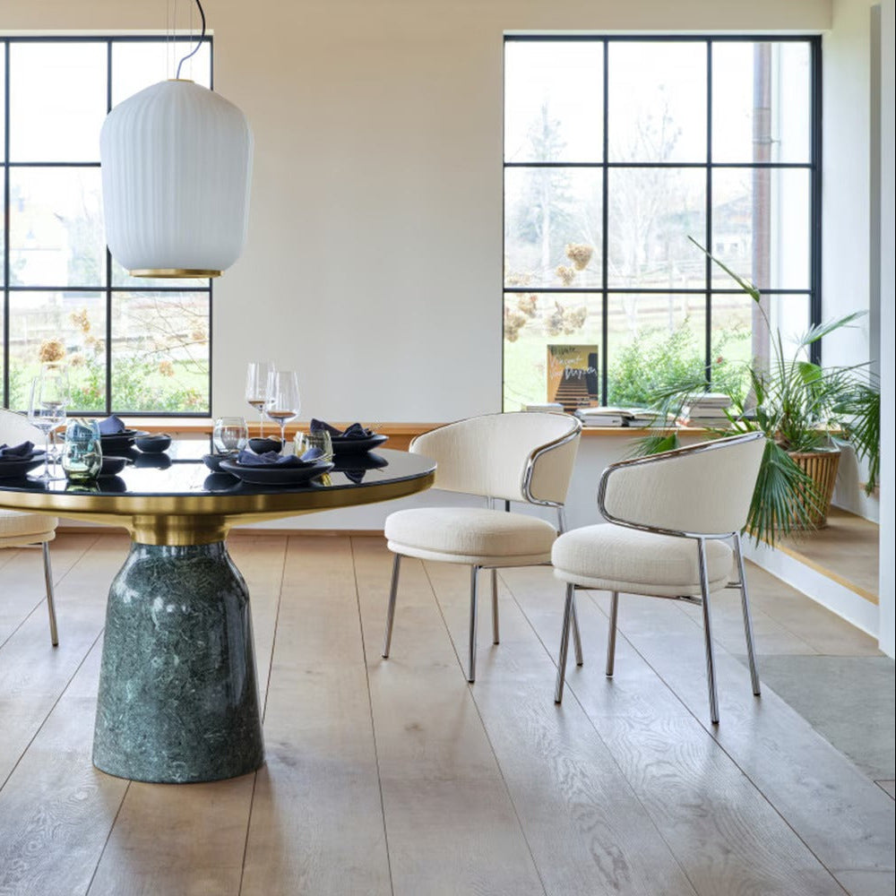 Upholstered dining chair with metal frame